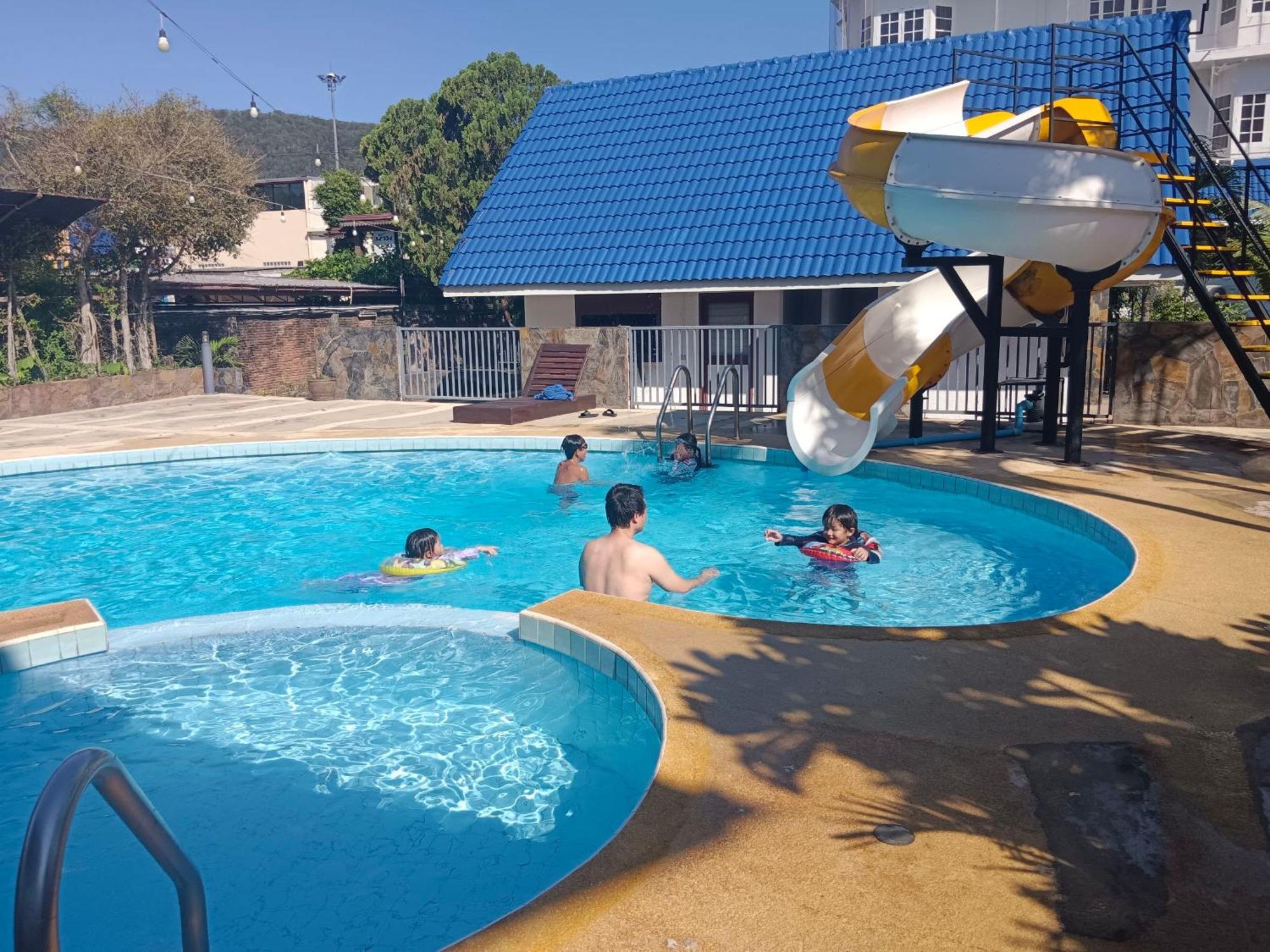 Rimtarn Hotel Pak Chong Esterno foto